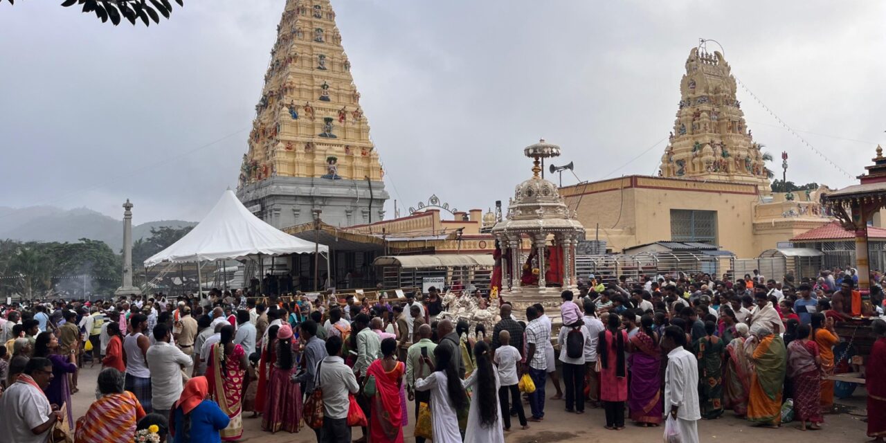 ಮಾದಪ್ಪನಿಗೆ ತಟ್ಟದ ಚಂದ್ರಗ್ರಹಣದ ಬಿಸಿ