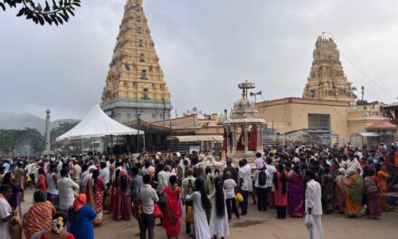 ಮಾದಪ್ಪನಿಗೆ ತಟ್ಟದ ಚಂದ್ರಗ್ರಹಣದ ಬಿಸಿ