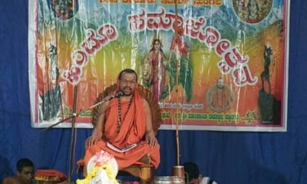ನದಿ ತಿರುವು ಯೋಜನೆ ಜಾರಿಯಾಗದಂತೆ ದೈವಸ್ಮರಣೆ ನಡೆಸಬೇಕು: ಸ್ವರ್ಣವಲ್ಲೀ ಶ್ರೀ