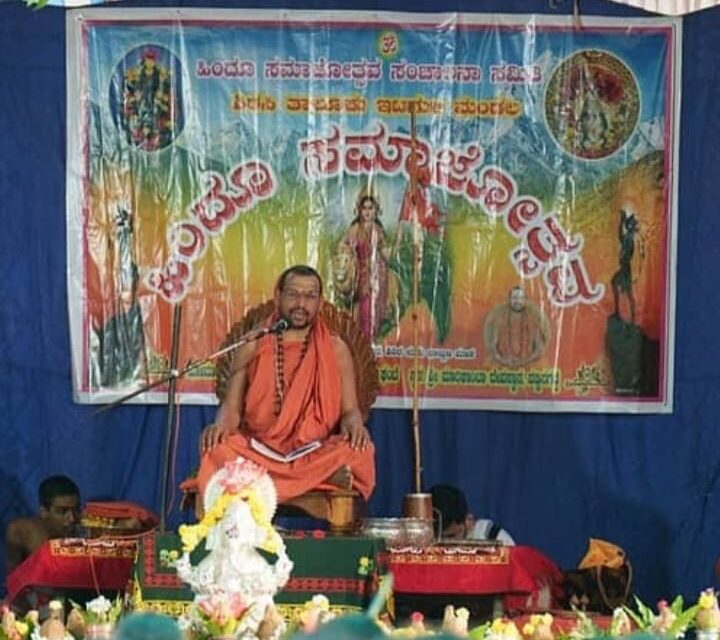 ನದಿ ತಿರುವು ಯೋಜನೆ ಜಾರಿಯಾಗದಂತೆ ದೈವಸ್ಮರಣೆ ನಡೆಸಬೇಕು: ಸ್ವರ್ಣವಲ್ಲೀ ಶ್ರೀ