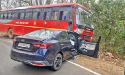 ಬಸ್‌ಗೆ ಕಾರು ಡಿಕ್ಕಿ:ಕಾರಿನ ಚಾಲಕ ಮೃತ