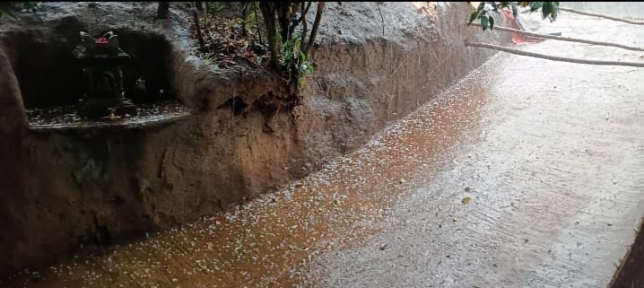 ನಂದಿಗದ್ದೆಯಲ್ಲಿ ಗುಡುಗು, ಮಿಂಚು, ಆಲಿಕಲ್ಲುಗಳೊಂದಿಗೆ ಭರ್ಜರಿ ಮಳೆ