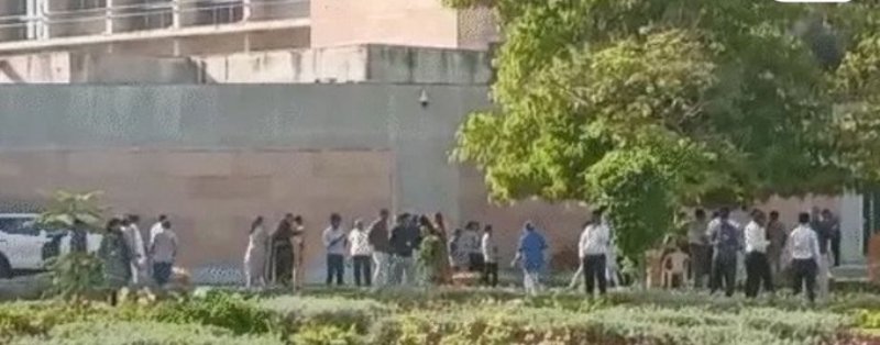 ಗುಜರಾತ್ ವಿಧಾನಸಭೆಗೆ ಬಾಂಬ್ ಬೆದರಿಕೆ…?