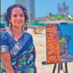 ಮುರುಡೇಶ್ವರ ಸಮುದ್ರತಟದಲ್ಲಿ ಹೈದರಾಬಾದ್ ಮೂಲದ ಕಲಾವಿದೆಯ ಕೈಚಳಕ