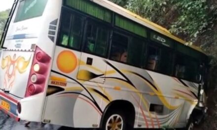 ಅರಬೈಲ್ ಘಟ್ಟದಲ್ಲಿ ಮದುವೆ ದಿಬ್ಬಣದ ಬಸ್ ಅಪಘಾತ…!