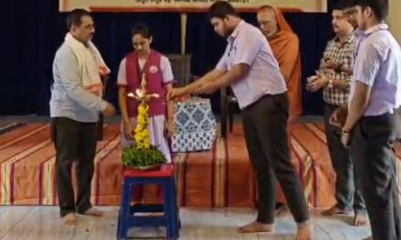 ಜೀವನ ಮೌಲ್ಯಗಳ ಅರಿವಿನತ್ತ ವಿದ್ಯಾರ್ಥಿಗಳನ್ನು ಕರೆದೊಯ್ದ ಭಗವದ್ಗೀತಾ ಉಪನ್ಯಾಸ ಕಾರ್ಯಕ್ರಮ