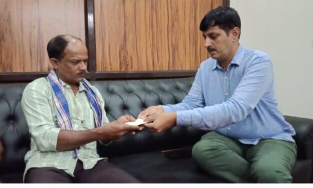 ಪಂಡಿತ ಸಾರ್ವಜನಿಕ ಆಸ್ಪತ್ರೆ, ಬಿಟ್ಟು ಬೇರೆ ಆಸ್ಪತ್ರೆಗೆ ಮಗನನ್ನು ಕರೆದುಕೊಂಡು ಹೋಗಿದ್ರೆ ಮಗ ಬದುಕುತ್ತಿದ್ದ.?