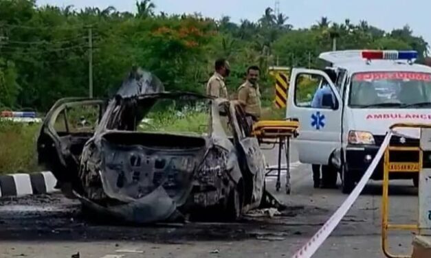 ಪ್ರೇಯಸಿ ಜೊತೆ ಕಾರಿನಲ್ಲಿ ತೆರಳುತ್ತಿದ್ದಾಗ ನಾಡಬಾಂಬ್ ಸ್ಫೋಟ; ಪ್ರಿಯಕರ ಸಾವು, ಯುವತಿ ಪಾರು