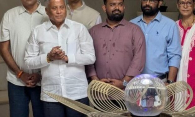 ಪರಿಕರ್ ಸ್ಮಾರಕಕ್ಕೆ ಭೇಟಿ ನೀಡಿದ ಕೇಂದ್ರ ಸಚಿವ ಸೋಮಣ್ಣ