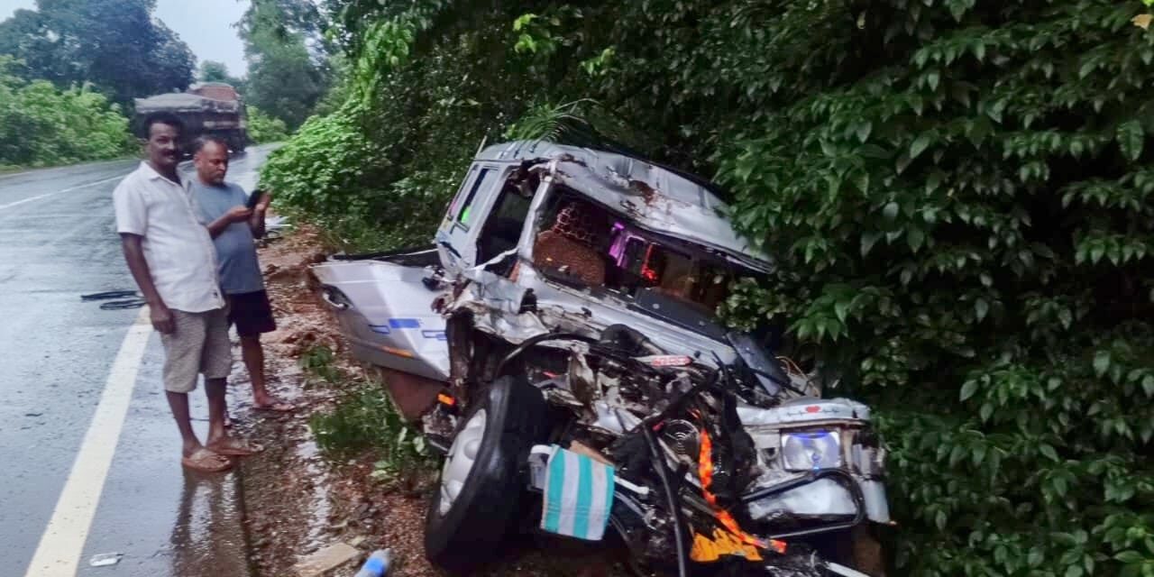ಯಲ್ಲಾಪುರ ಭೀಕರ ಅಪಘಾತ, ಆರು ಜನ ದುರ್ಮರಣ