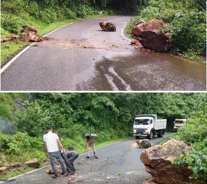 ​ಕಾರವಾರ–ಜೋಯಿಡಾ ಸಂಪರ್ಕದ ಅಣಶಿ ಘಟ್ಟದಲ್ಲಿ ಗುಡ್ಡದ ಕಲ್ಲುಗಳ ಕುಸಿತ