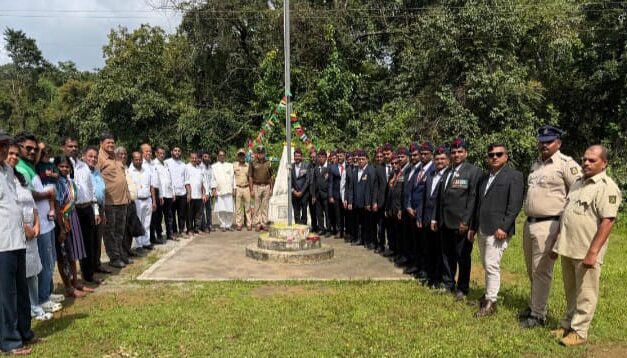 ತಾಲೂಕಿನ ಜಗಲ್ಬೇಟ್ ದಲ್ಲಿ ಹುತಾತ್ಮರ ಸ್ಮರಣೆ