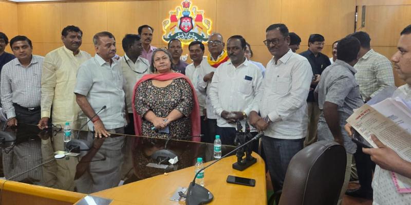 ಹೊರರಾಜ್ಯಗಳ ಗಡಿ ಕನ್ನಡಿಗರ ಸಮಸ್ಯೆಗಳ ಪರಿಹಾರಕ್ಕಾಗಿ 3 ತಿಂಗಳ-ಗಡುವು