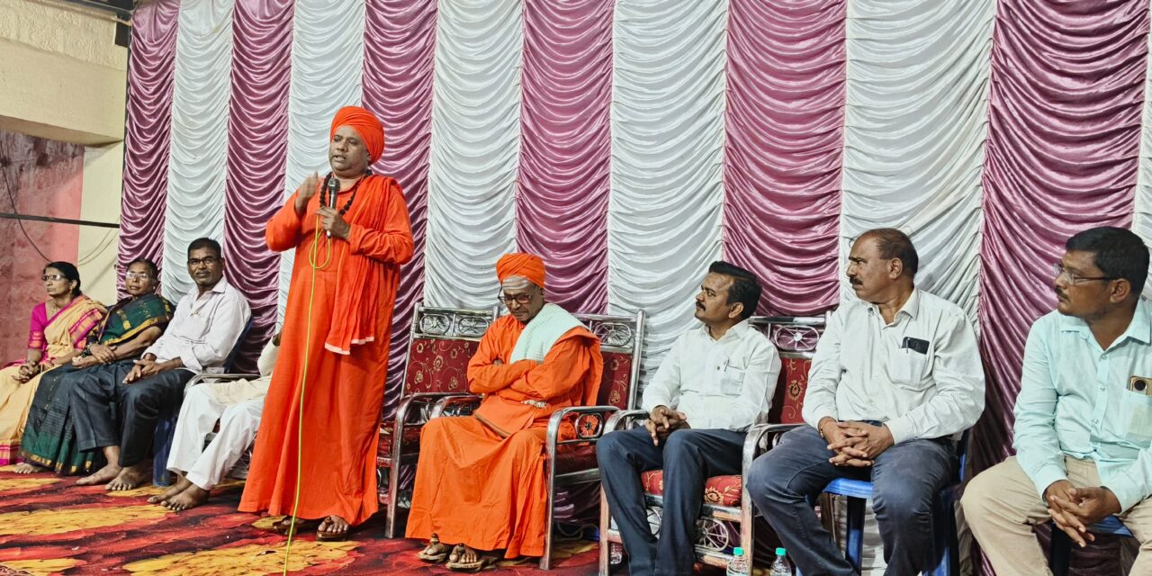 ವಿದ್ಯೆಗಿಂತ ಸಂಸ್ಕಾರ ಅಗತ್ಯ – ಕಟಕೋಳ ಶ್ರೀಗಳು