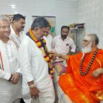 ರಂಭಾಪುರಿ ಶ್ರೀಗಳ ಆಶೀರ್ವಾದ ಪಡೆದ ಸಿಎಂ ಡಿ.ಕೆ.ಶಿವಕುಮಾರ್