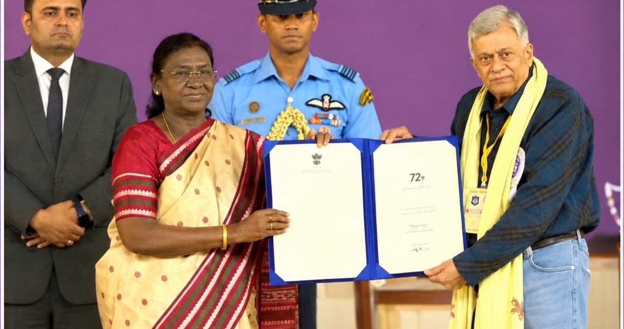 ಕನ್ನಡ ಚಿತ್ರರಂಗದ ಹಿರಿಯ ನಟ ಅನಂತನಾಗ್ ಗೆ ದಾದಾಸಾಹೇಬ್ ಫಾಲ್ಕೆ ಪ್ರಶಸ್ತಿ ಪ್ರಧಾನ