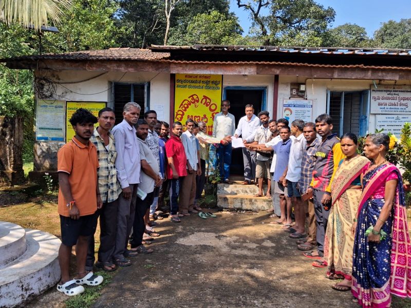 ಜೋಯಿಡಾ ದ ಅಣಶಿ ಯಿಂದ ರಾಜ್ಯ ಪಾಲರಿಗೆ ಮನವಿ ಪತ್ರ