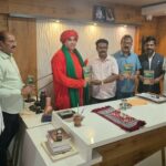 ಕೂಡಲಸಂಗಮ ಜಗದ್ಗುರುಗಳಿಂದ ಡಾ.ಮಲ್ಲಿಕಾರ್ಜುನ ಛಬ್ಬಿಯವರ ಕವನ ಸಂಕಲನ ಲೋಕಾರ್ಪಣೆ