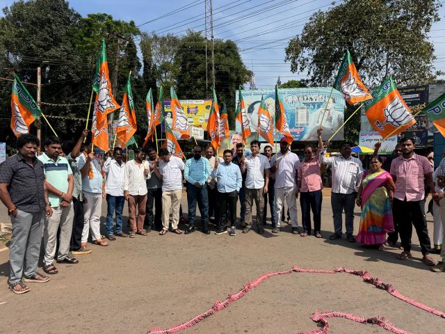 ​”ಬಾಲೆಟ್ ಪೇಪರಲ್ಲೂ ಕಾಂಗ್ರೆಸ್‌ಗೆ ಶಾಕ್! ರಾಜ್ಯ ರಾಜಕೀಯದಲ್ಲಿ ಬದಲಾವಣೆಯ ದಿಕ್ಸೂಚಿ ಬಿಚ್ಚಿಟ್ಟ ಹರಿಪ್ರಕಾಶ ಕೋಣೆಮನೆ!”